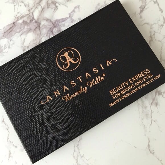 Anastasia Beverly Hills Eyebrow Kit